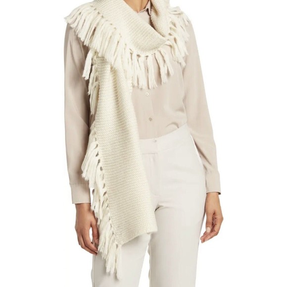 Frye & Co. Scarf Wrap Fringed Ivory Acrylic Winter Accessory NWT Womens - Picture 1 of 6
